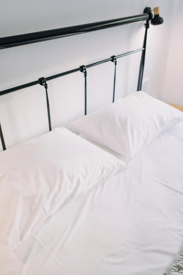 Blue Stone Luxury Suites 리메나리아 외부 사진