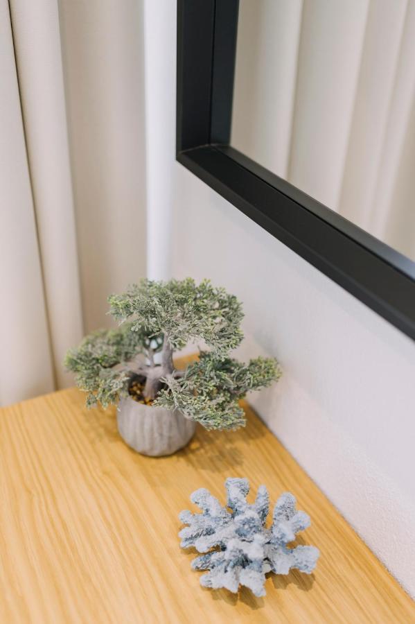 Blue Stone Luxury Suites 리메나리아 외부 사진