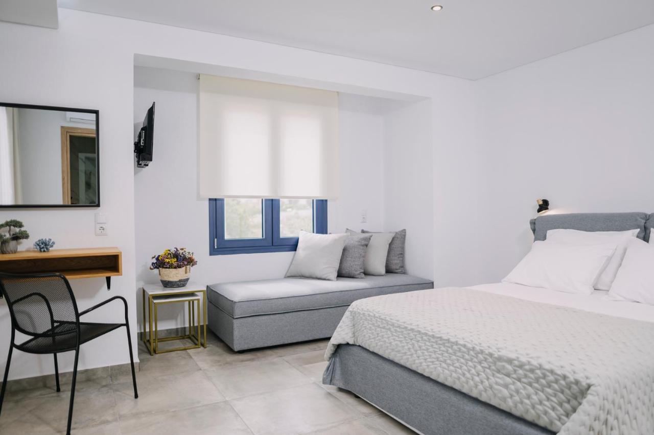 Blue Stone Luxury Suites 리메나리아 외부 사진