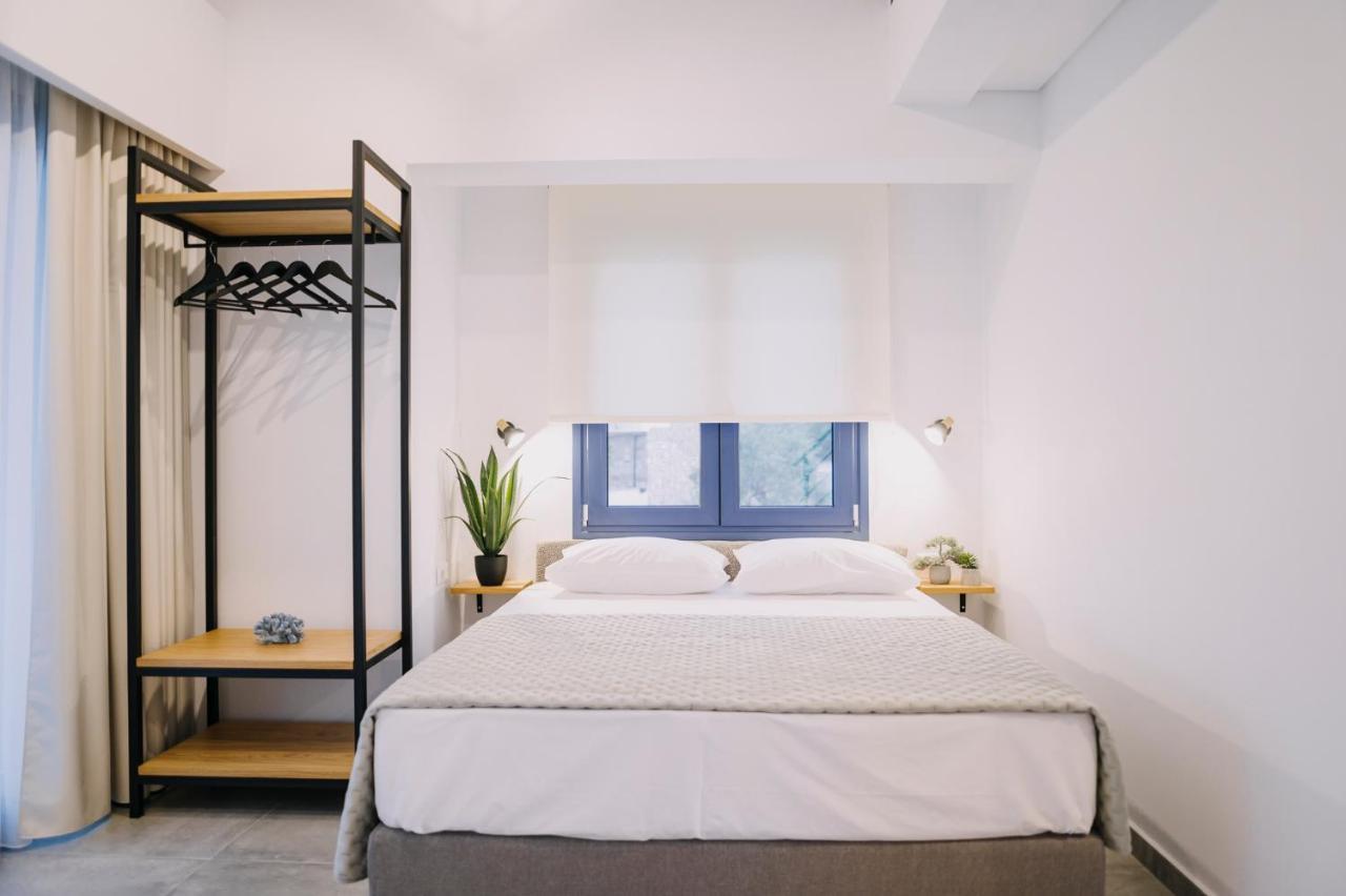 Blue Stone Luxury Suites 리메나리아 외부 사진