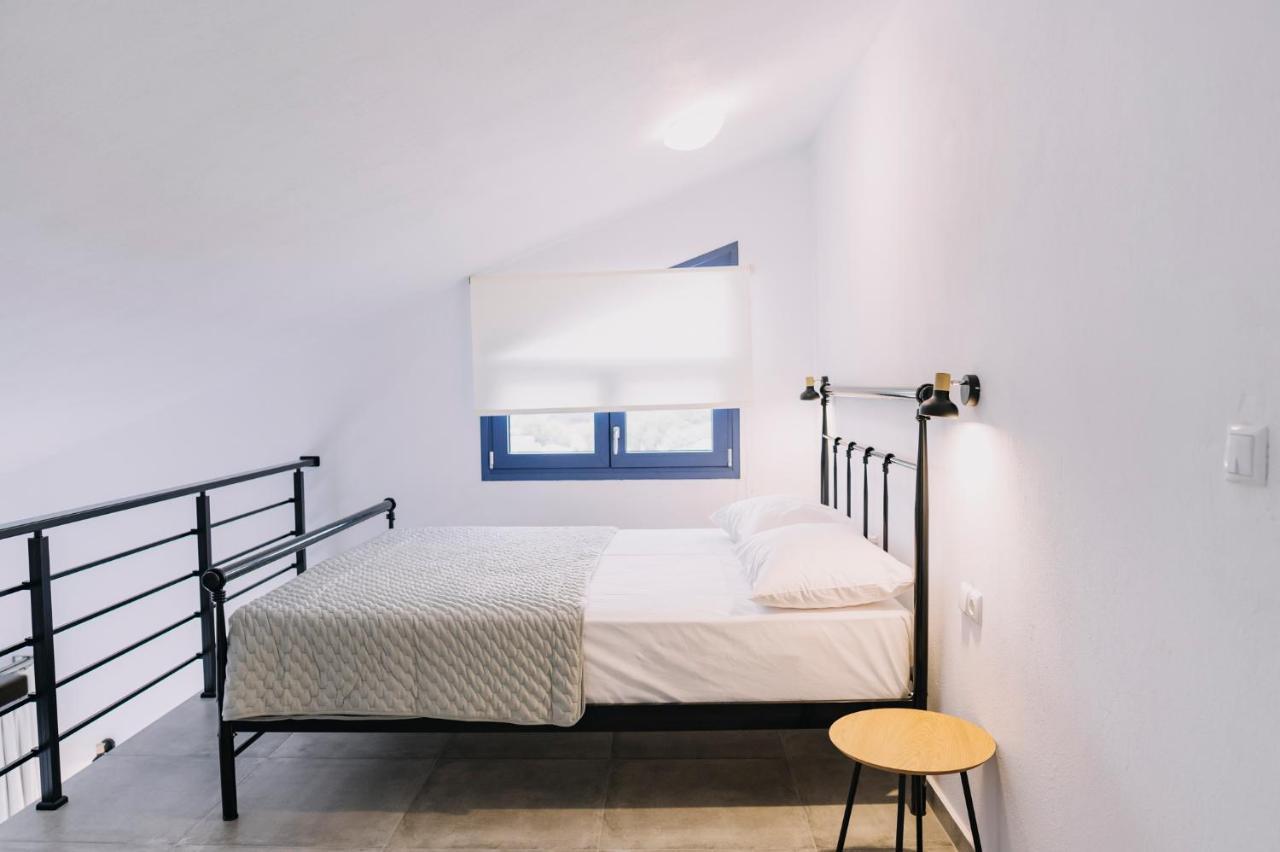 Blue Stone Luxury Suites 리메나리아 외부 사진